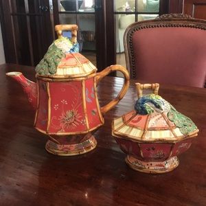 Tracy Porter Artesian Road Teapot and Sugar Bowl